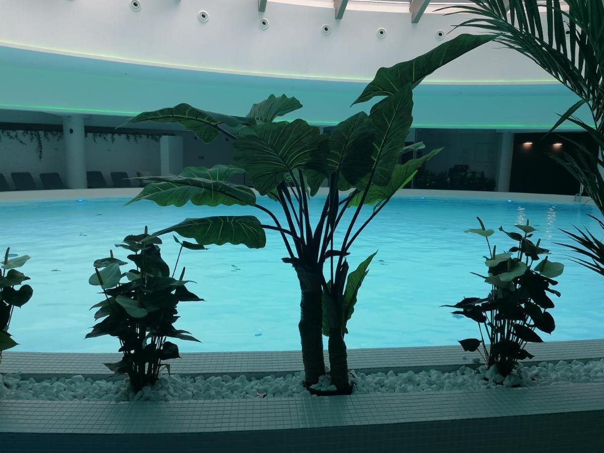 Szczecin Hanza Tower Apartment-Basen Buitenkant foto