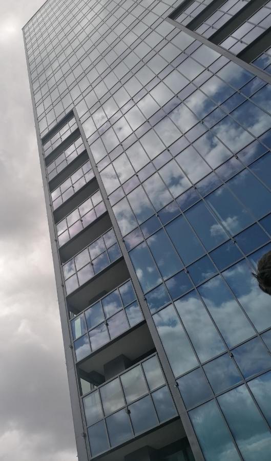 Szczecin Hanza Tower Apartment-Basen Buitenkant foto